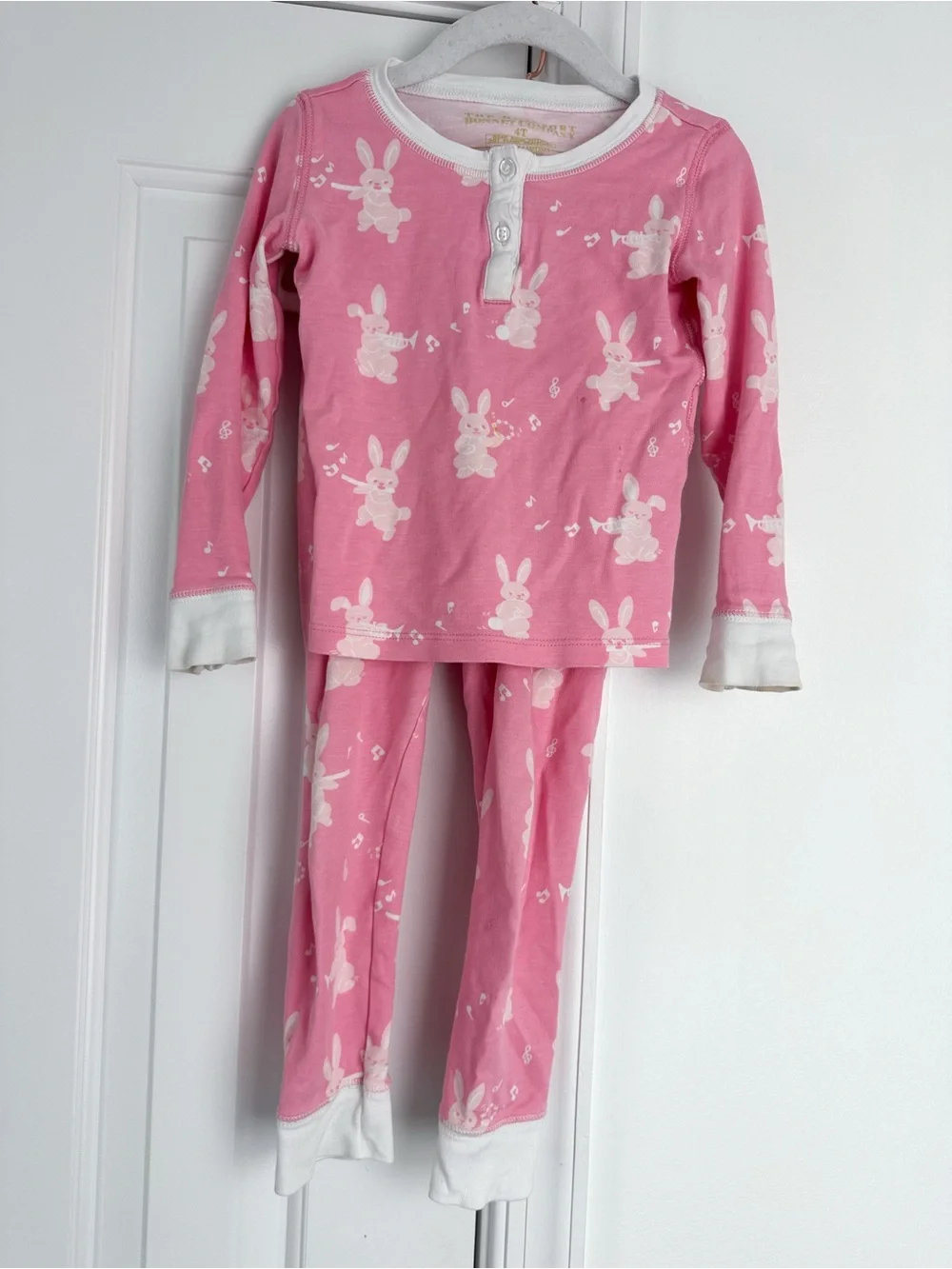 The Beaufort Bonnet Company/Magnolia Baby pjs size 4 bundle PLAY CONDITION